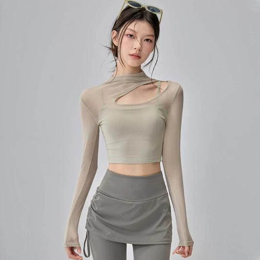 【カップ一体型×シアー切替】美ライン長袖 ヨガ＆ピラティストップス