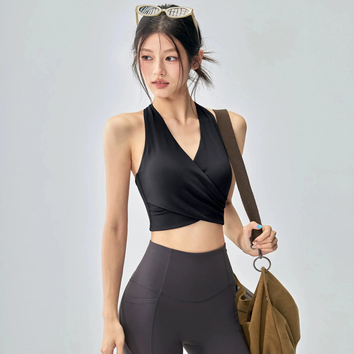 【揺れない一体型】バックシャン美背中 ヨガ＆ピラティス スポブラトップ 2556